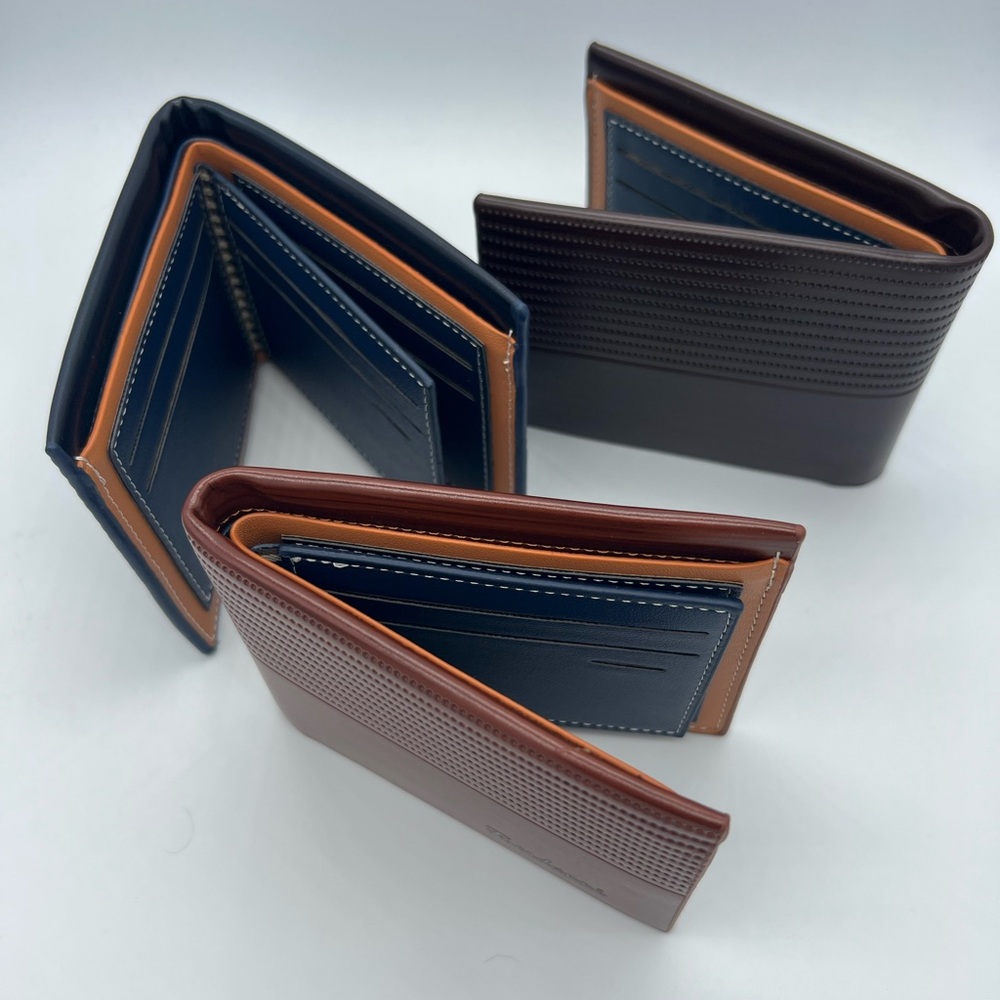 Men Leather Wallets - Picture 2 of 9